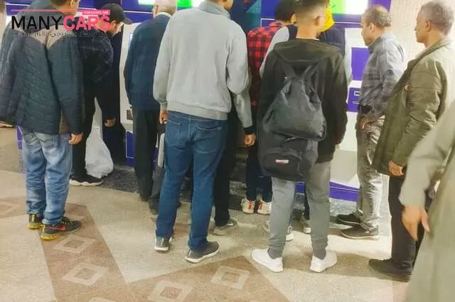 بدء تشغيل ماكينات صرف التذاكر الآلية بمحطات المترو بمصر