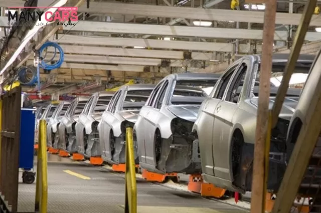 مدبولي : نحتاج لإنتاج نصف مليون سيارة سنوياً واتفاقيات تصنيع جديدة في الطريق